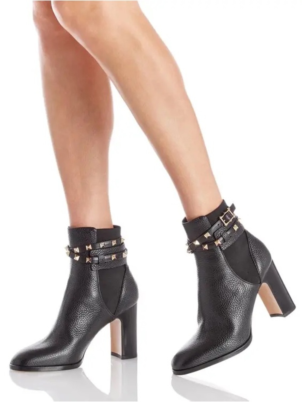 Valentino Garavani Rockstud Pebbled Leather Booties